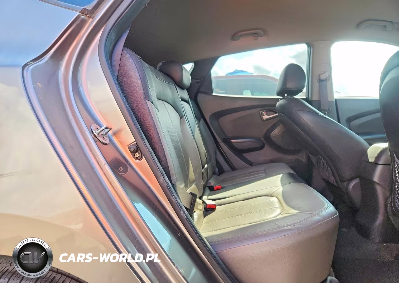 2010 Hyundai Tucson Limited VIN:KM8JU3AC1AU083916 - 11