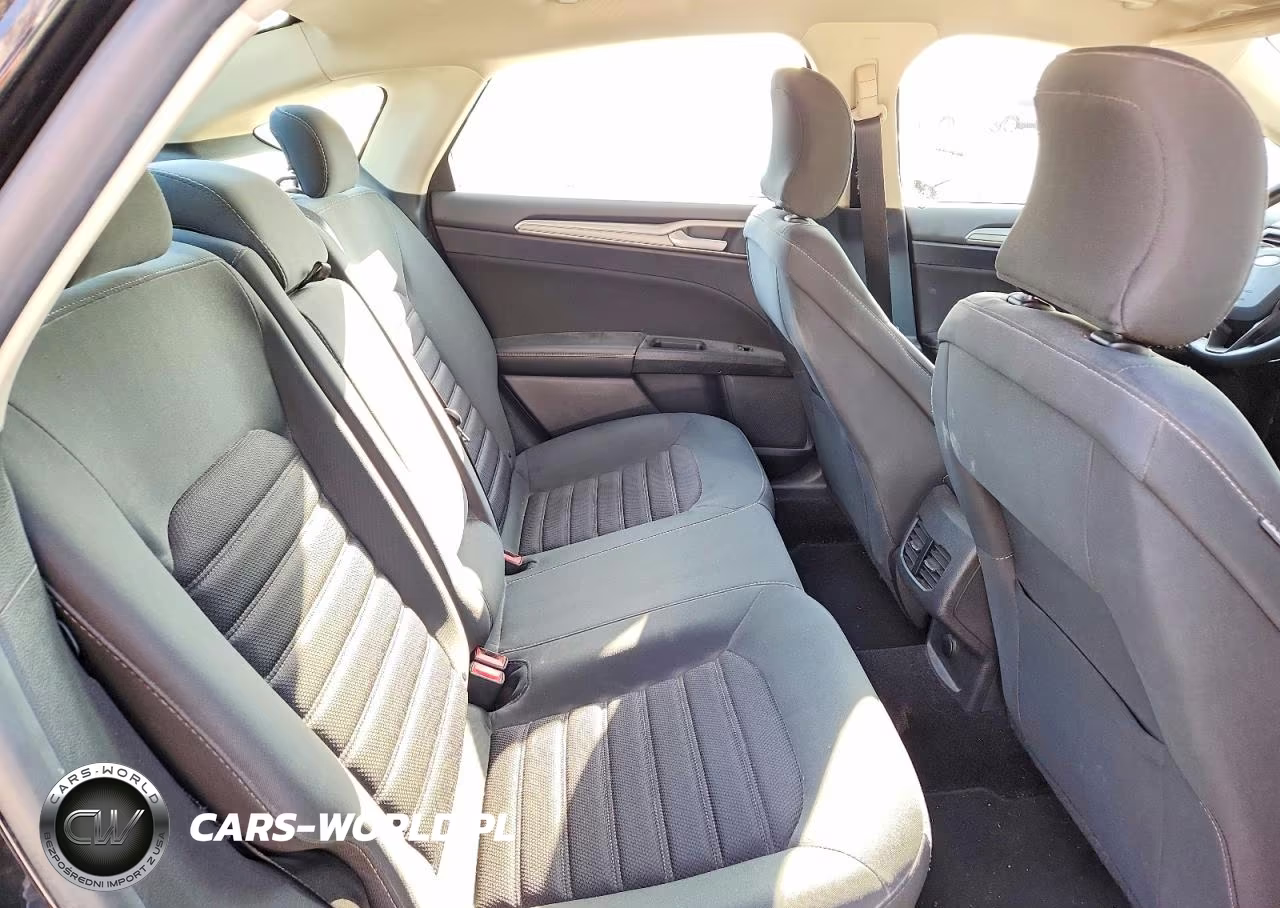 2017 Ford Fusion Se VIN:3FA6P0HD3HR299059 - 10