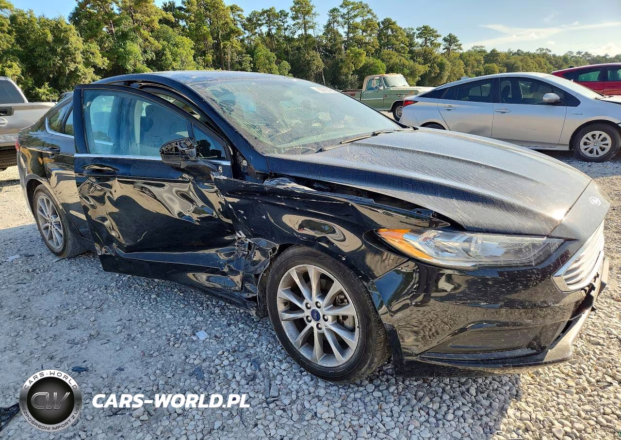 2017 Ford Fusion Se VIN:3FA6P0HD3HR299059 - 4