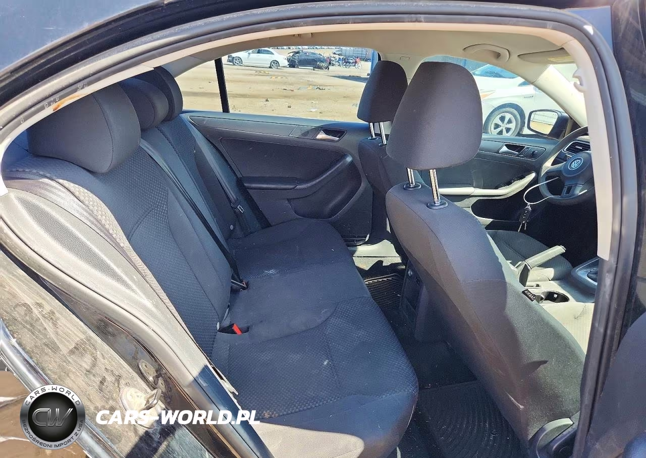 2014 Volkswagen Jetta Base VIN:3VW2K7AJ3EM353353 - 10