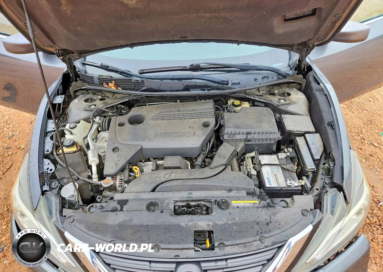 2016 Nissan Altima 2.5 S VIN:1N4AL3AP3GN364747 - 11