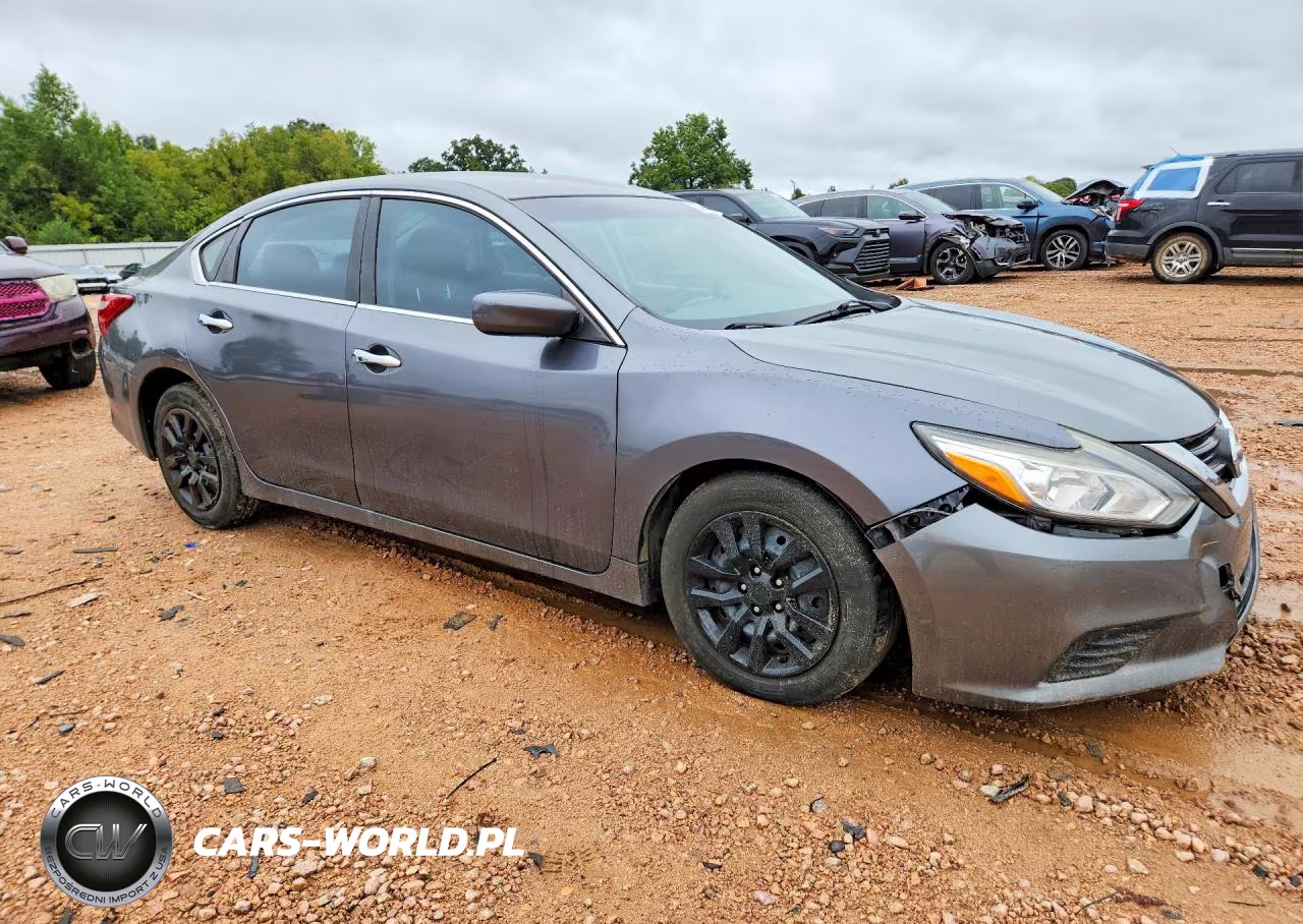 2016 Nissan Altima 2.5 S VIN:1N4AL3AP3GN364747 - 4