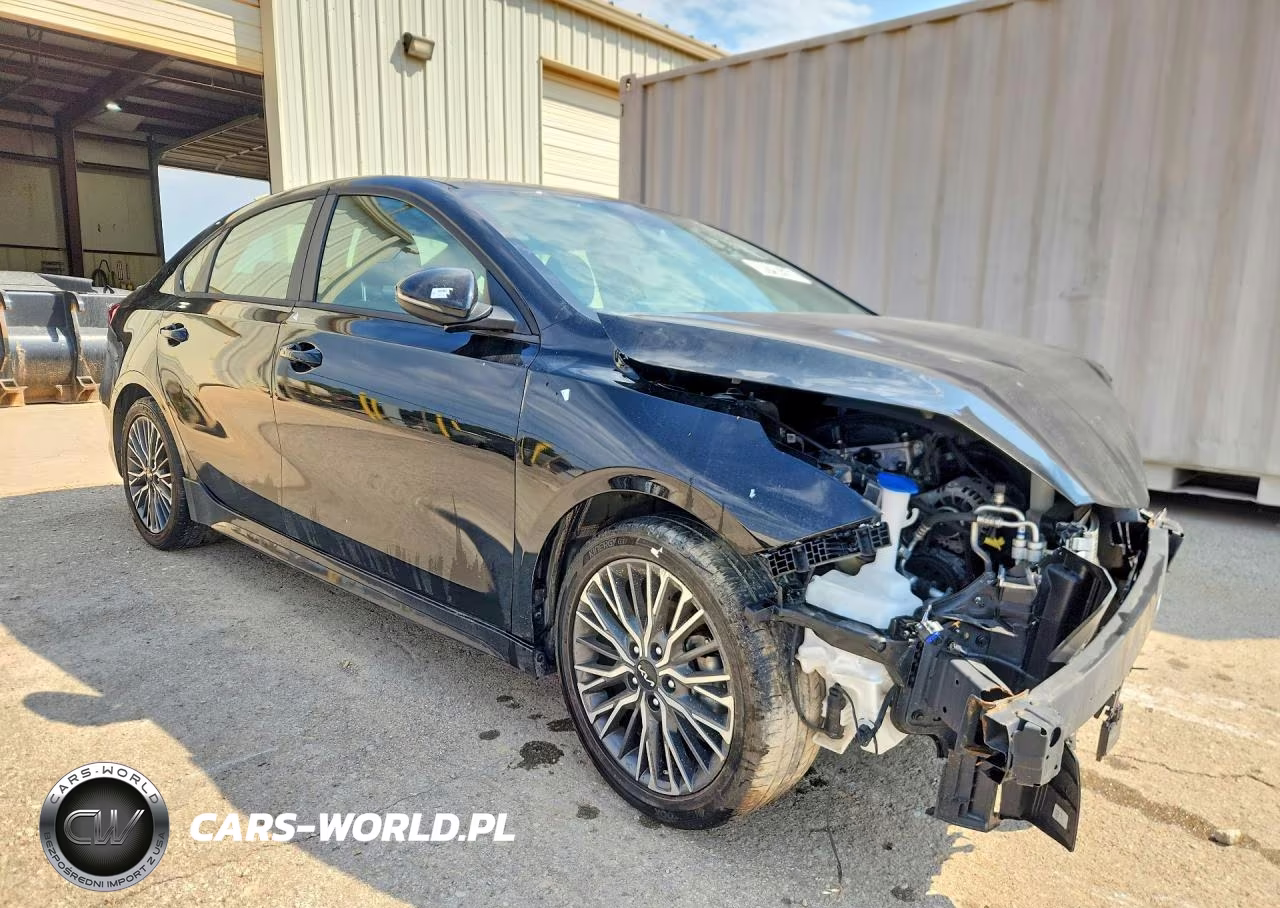 2024 Kia Forte Gt Line VIN:3KPF54ADXRE831367 - 4