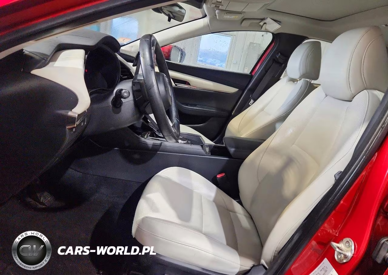 2019 Mazda 3 Premium VIN:JM1BPBEM3K1117130 - 7