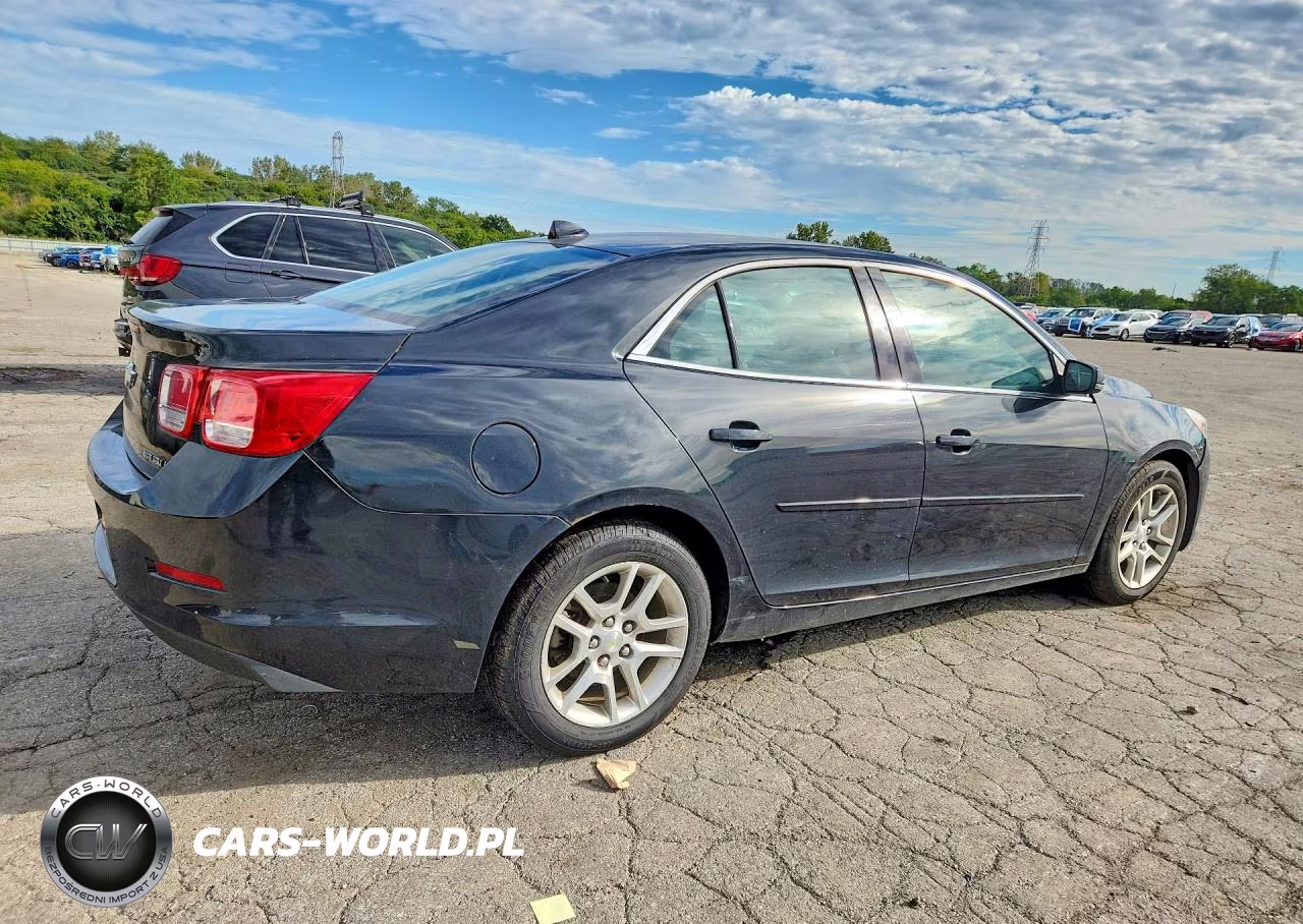 2013 Chevrolet Malibu 1Lt VIN:1G11C5SA1DF211282 - 3