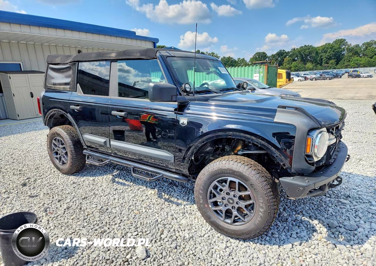 2021 Ford Bronco Base VIN:1FMDE5BH0MLA61884 - 4