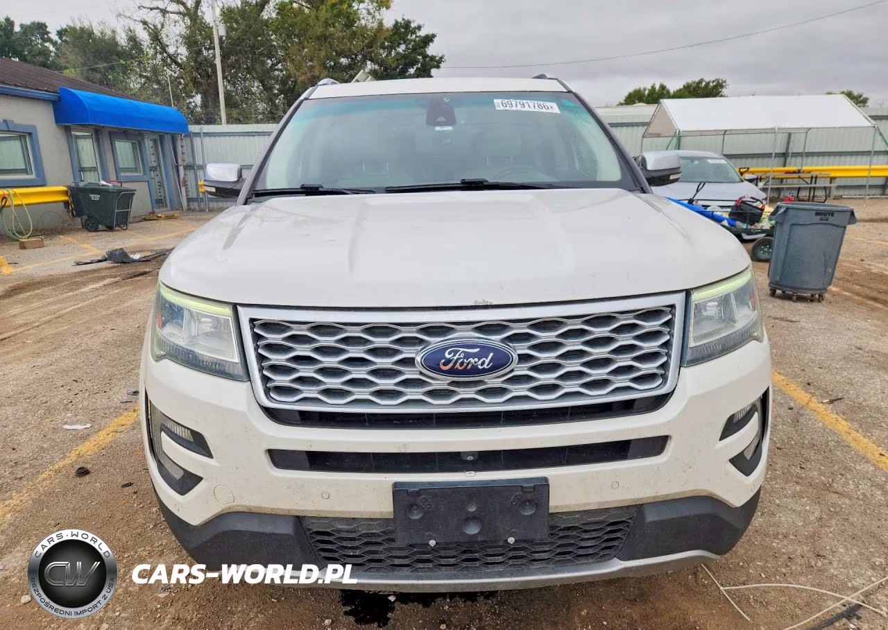 2016 Ford Explorer Platinum VIN:1FM5K8HT8GGB33440 - 5