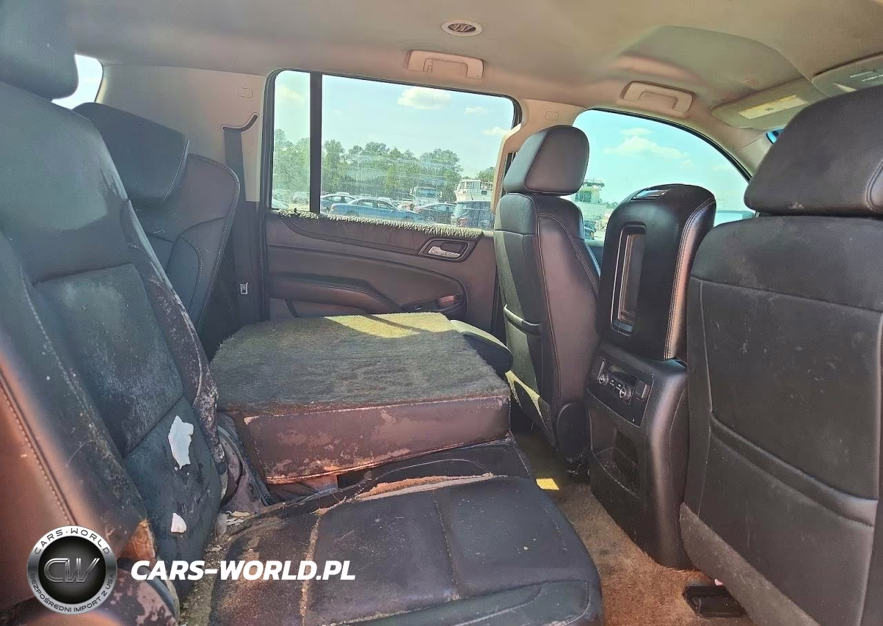 2019 Chevrolet Suburban C1500 Lt VIN:1GNSCHKC8KR118423 - 11