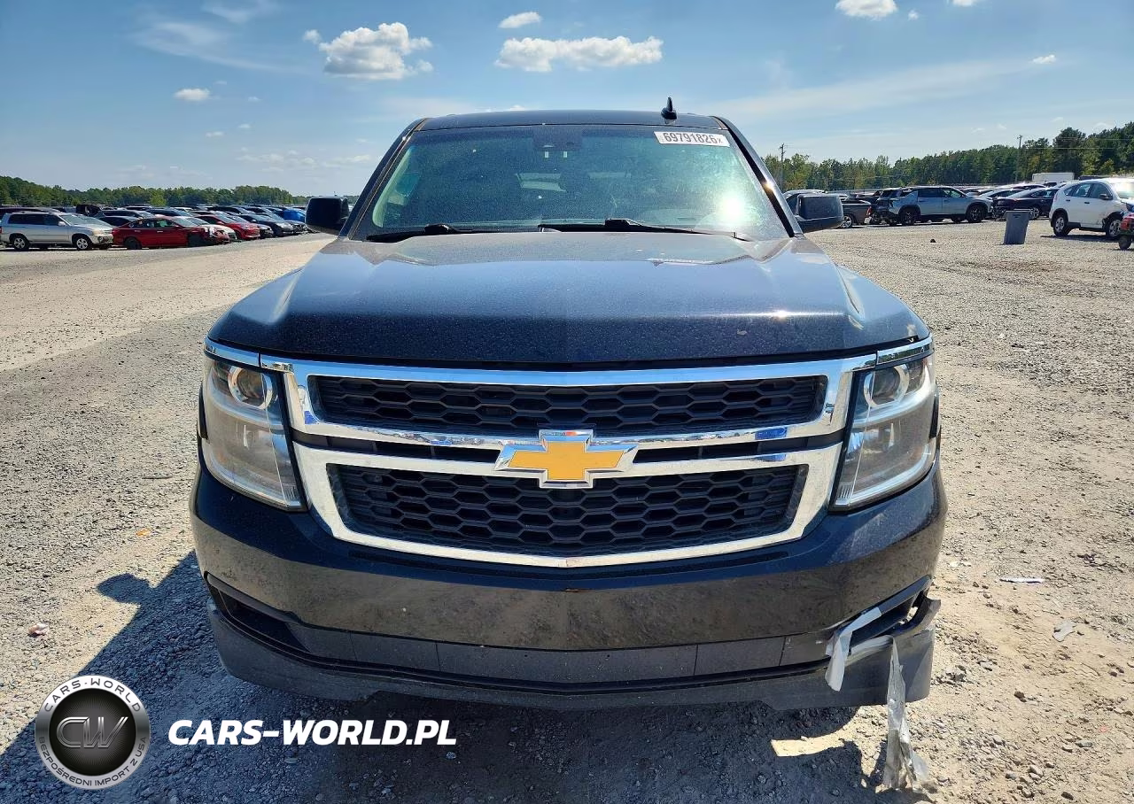 2019 Chevrolet Suburban C1500 Lt VIN:1GNSCHKC8KR118423 - 5