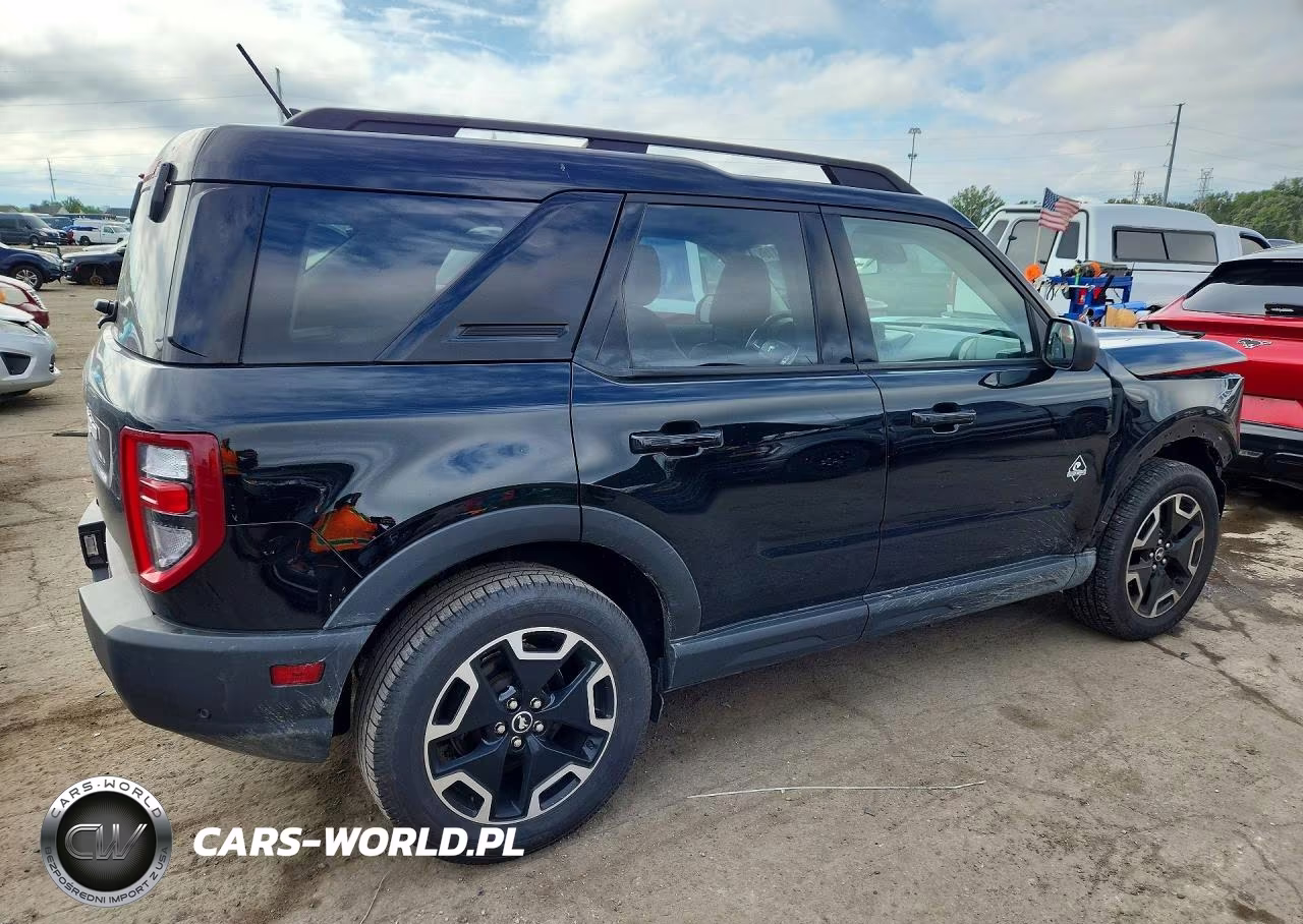 2021 Ford Bronco Sport Outer Banks VIN:3FMCR9C64MRB38049 - 3