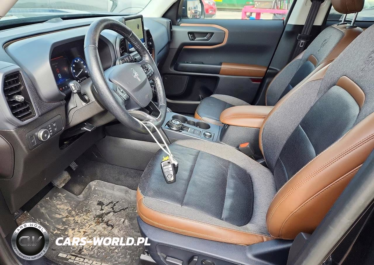 2021 Ford Bronco Sport Outer Banks VIN:3FMCR9C64MRB38049 - 7