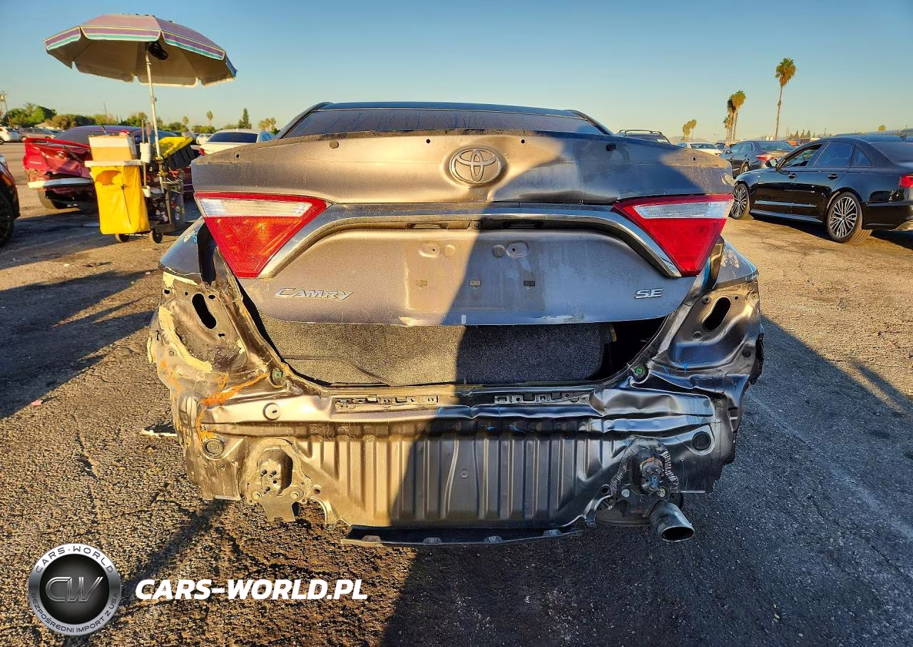 2016 Toyota Camry Se VIN:4T1BF1FK8GU231569 - 6