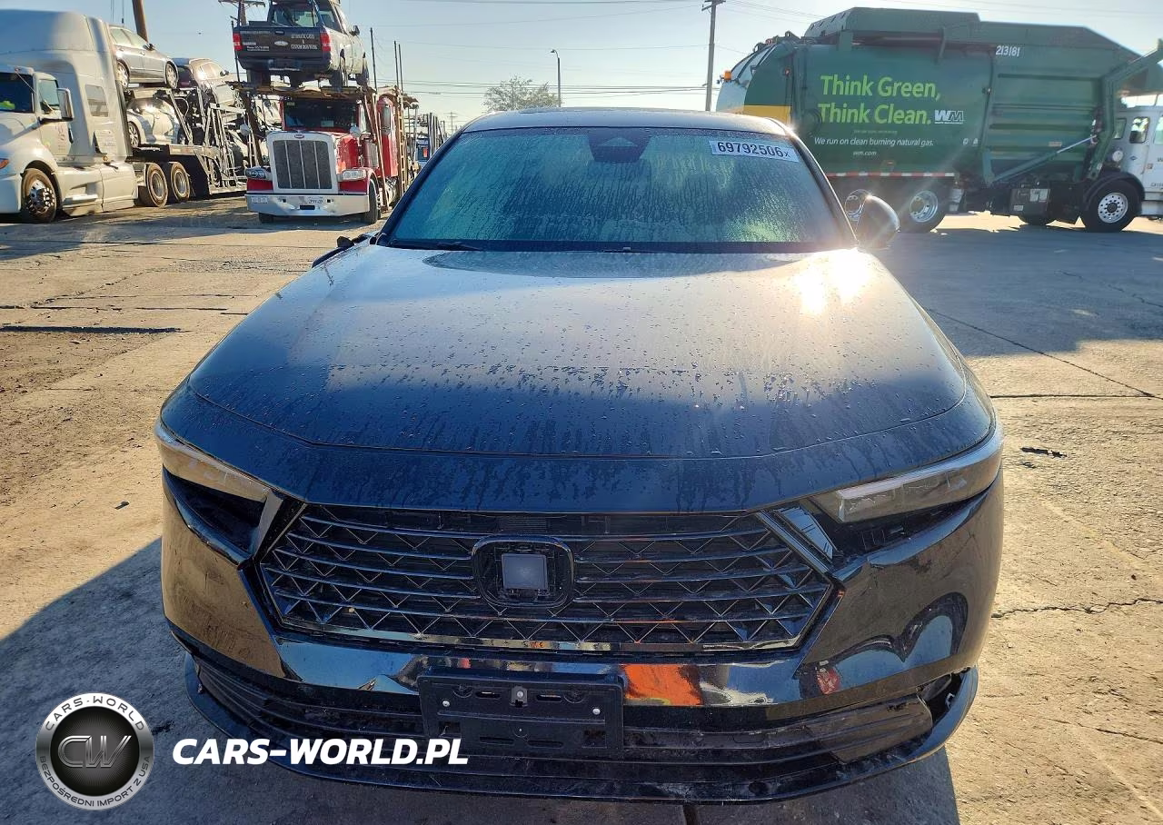2026 Honda Accord Hybrid Sport-L VIN:1HGCY2F79TA023914 - 5