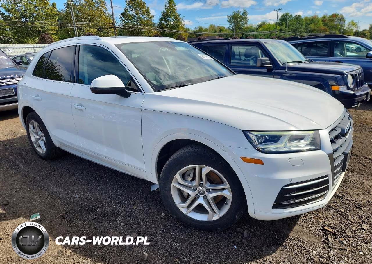 2018 Audi Q5 Premium Plus VIN:WA1BNAFY7J2168232 - 4