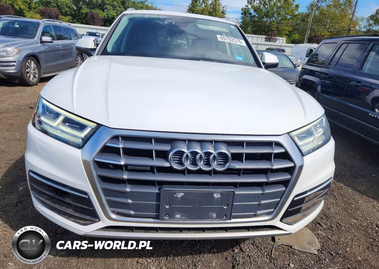 2018 Audi Q5 Premium Plus VIN:WA1BNAFY7J2168232 - 5