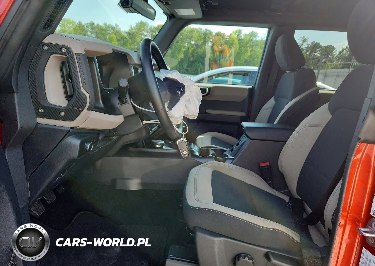 2022 Ford Bronco Base VIN:1FMDE5BH5NLA99760 - 7