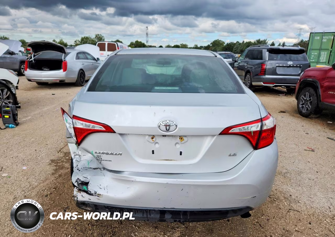 2015 Toyota Corolla Le VIN:2T1BURHE8FC466811 - 6