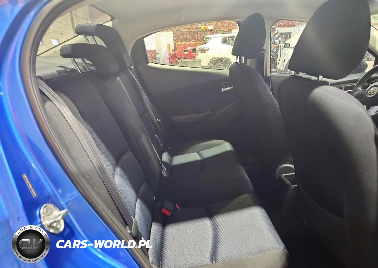 2016 Scion Ia Base VIN:3MYDLBZV8GY135800 - 10