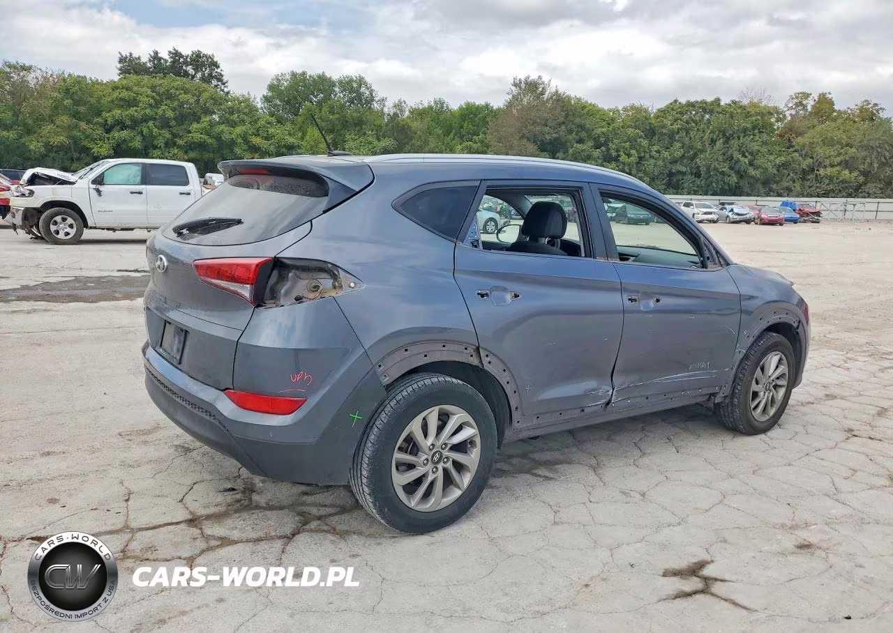 2017 Hyundai Tucson Se VIN:KM8J33A44HU294291 - 3