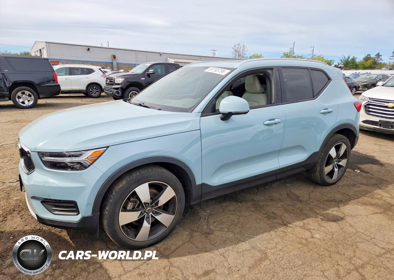 2019 Volvo Xc40 T5 Momentum