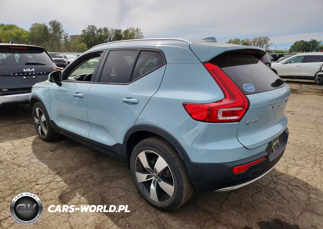 2019 Volvo Xc40 T5 Momentum VIN:YV4162UK0K2104423 - 2
