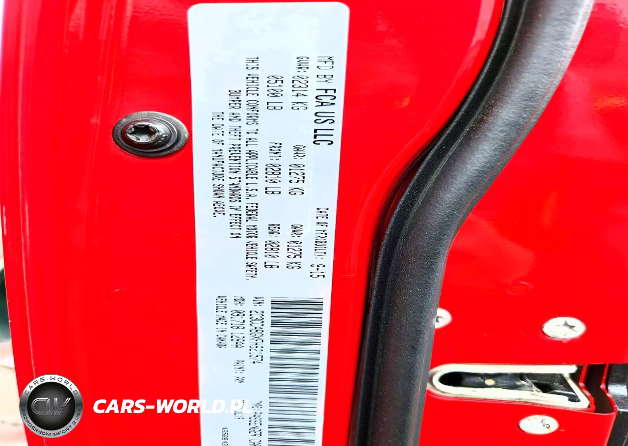2015 Chrysler 300 S VIN:2C3CCABGXFH921574 - 13