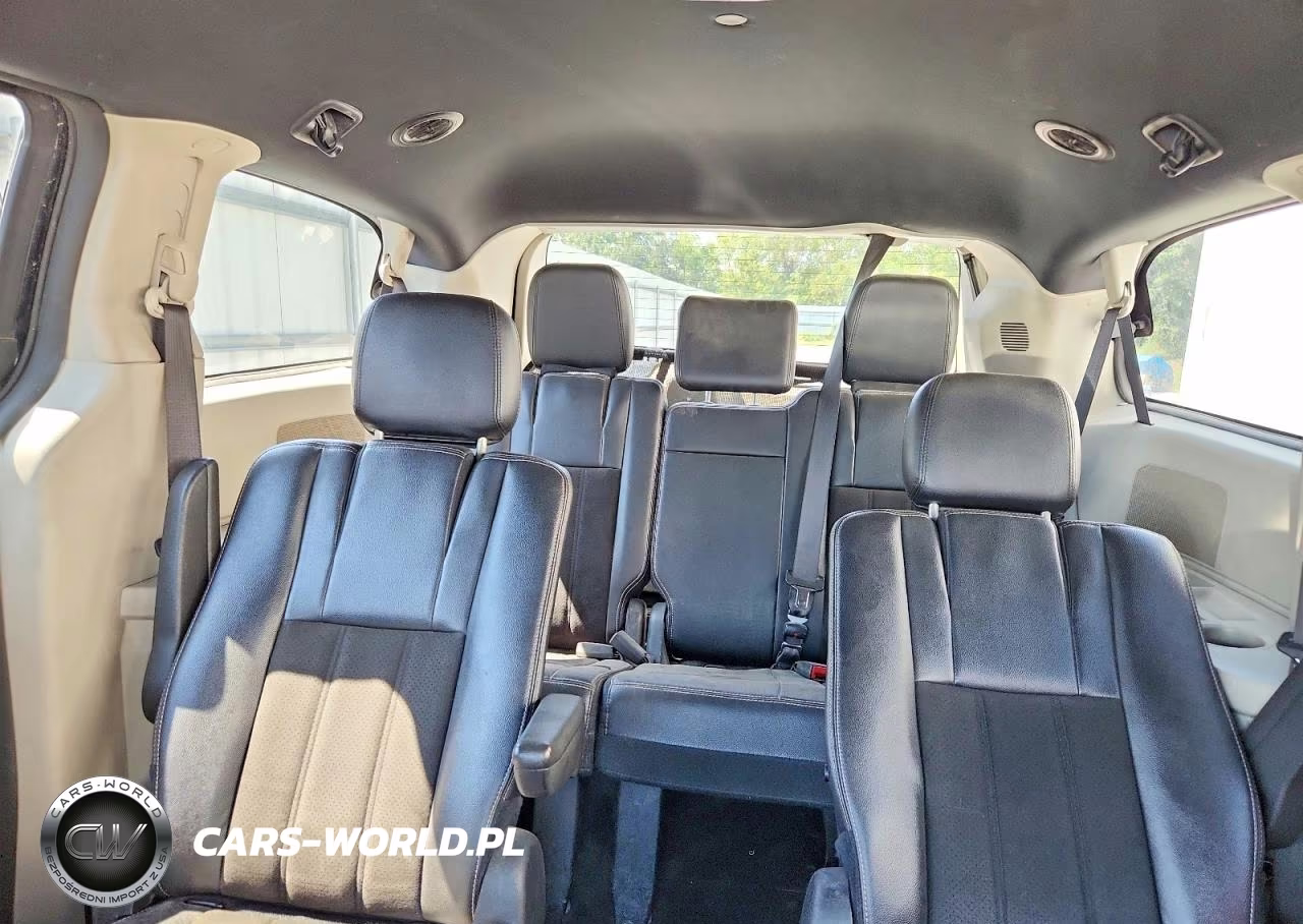 2019 Dodge Grand Caravan Sxt VIN:2C4RDGCG9KR514189 - 10