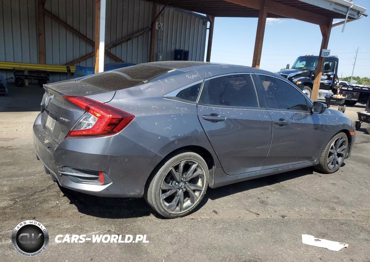 2019 Honda Civic Sport VIN:2HGFC2F86KH561460 - 3