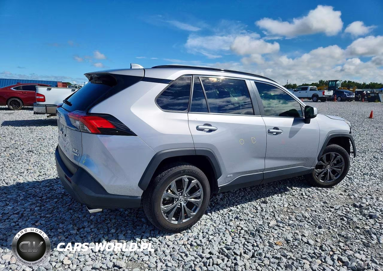 2024 Toyota Rav4 Xle Premium VIN:JTMB6RFV0RD122698 - 3