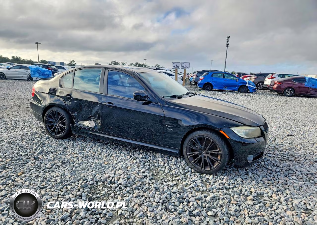 2010 BMW 328 Xi Sulev VIN:WBAPK5C55AA646995 - 4