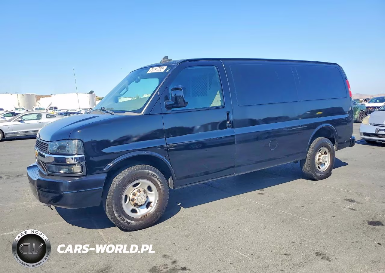 2018 Chevrolet Express 2500 Cargo Delivery Van