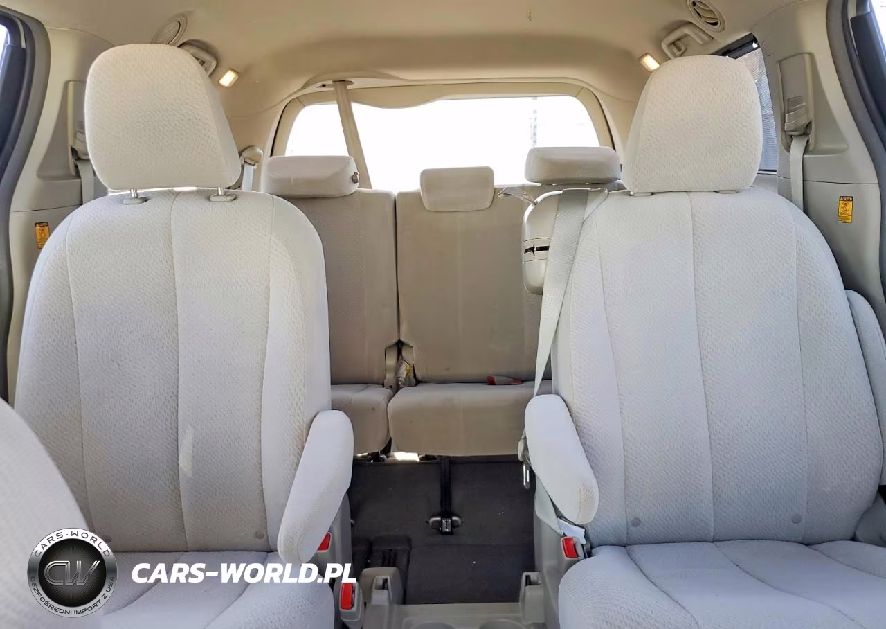 2013 Toyota Sienna Le VIN:5TDKK3DC2DS292875 - 10