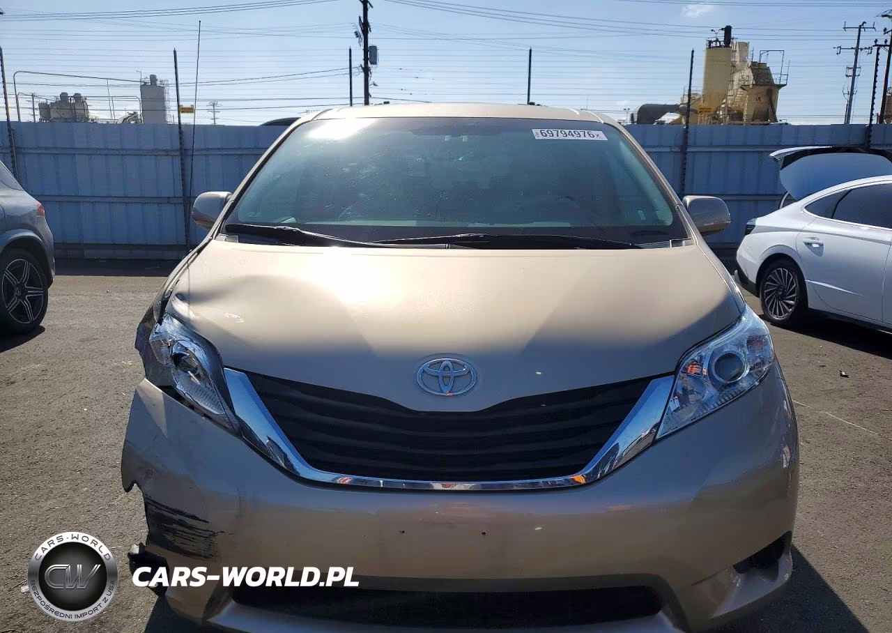 2013 Toyota Sienna Le VIN:5TDKK3DC2DS292875 - 5
