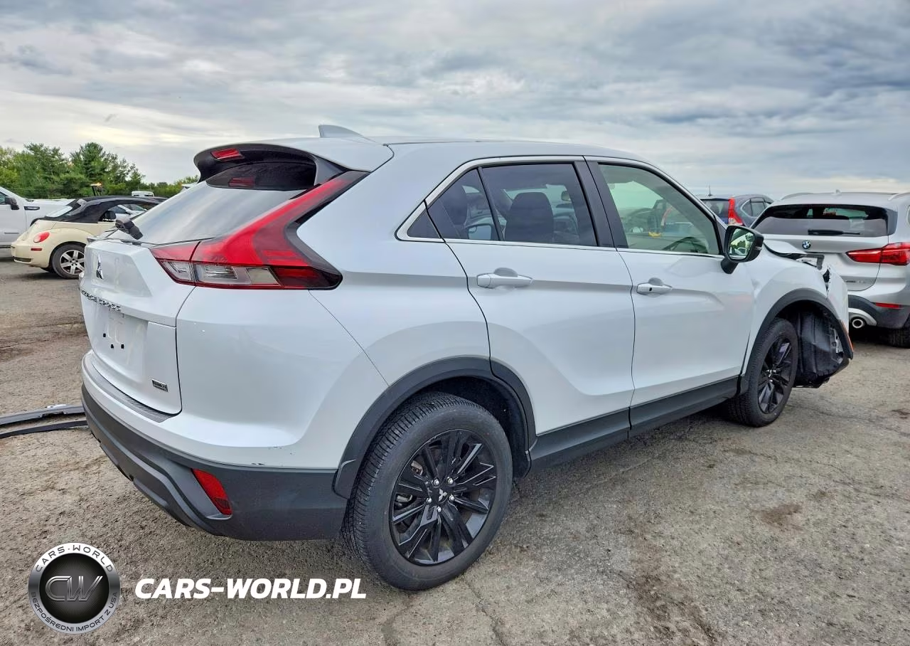 2024 Mitsubishi Eclipse Cross Le VIN:JA4ATVAA2RZ017093 - 3