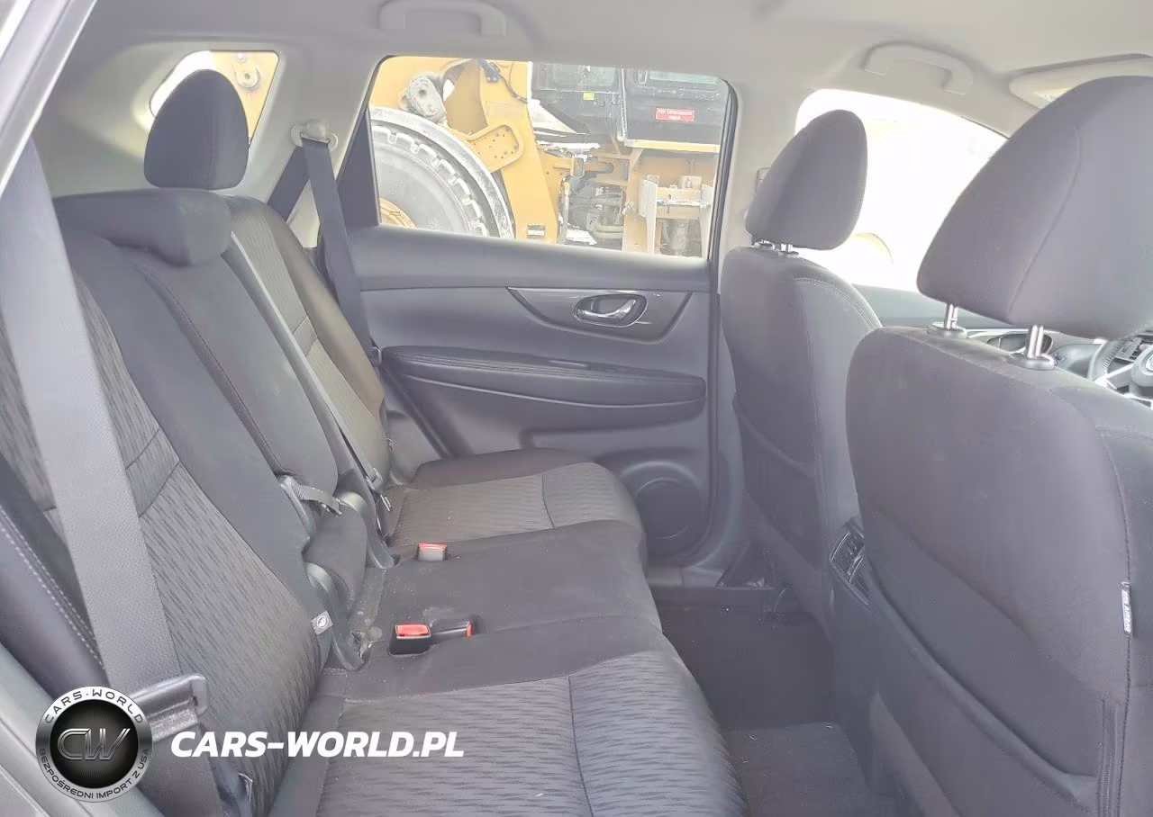 2019 Nissan Rogue S VIN:5N1AT2MT9KC768326 - 11