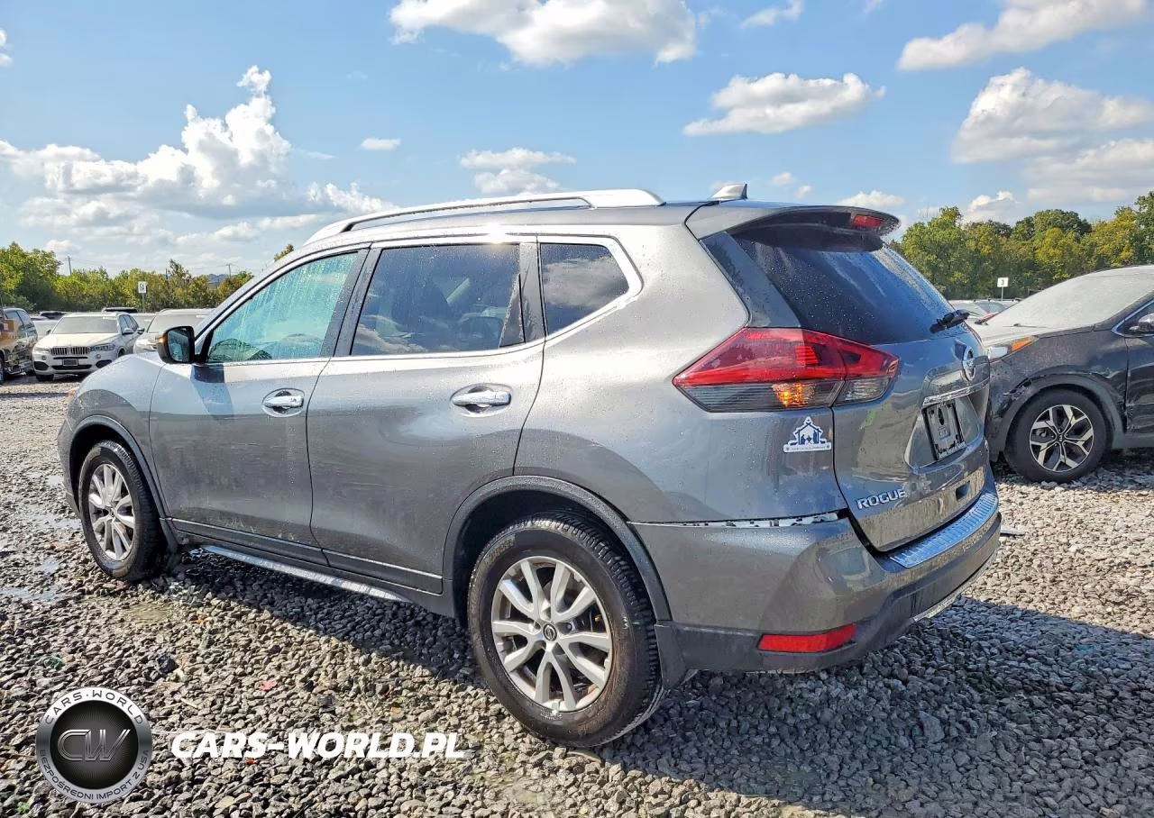 2019 Nissan Rogue S VIN:5N1AT2MT9KC768326 - 2