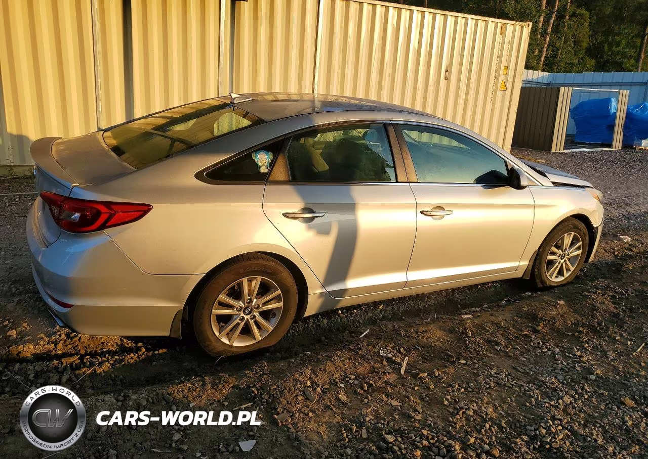 2016 Hyundai Sonata Se VIN:5NPE24AF8GH304667 - 3