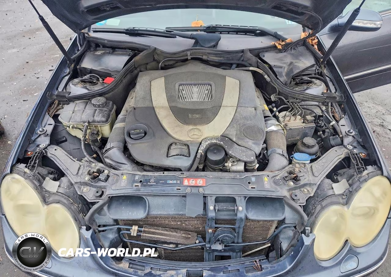 2008 Mercedes-Benz Clk 550 VIN:WDBTK72F48T091560 - 11