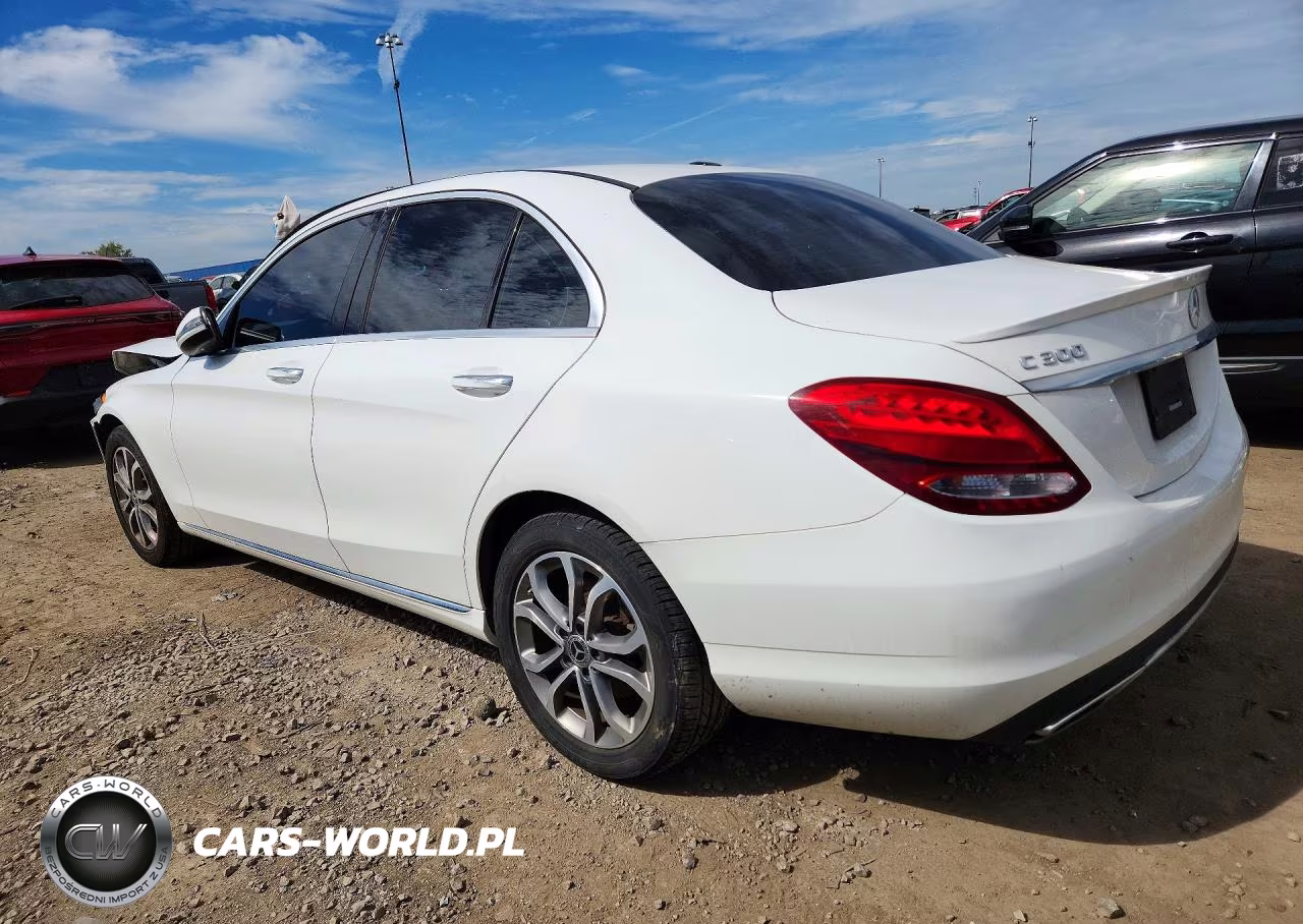 2018 Mercedes-Benz C 300 4Matic VIN:55SWF4KB4JU259817 - 2