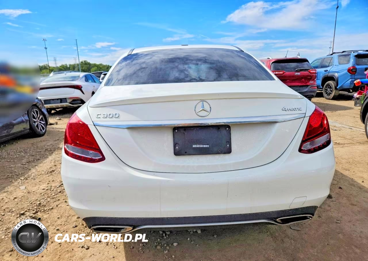 2018 Mercedes-Benz C 300 4Matic VIN:55SWF4KB4JU259817 - 6