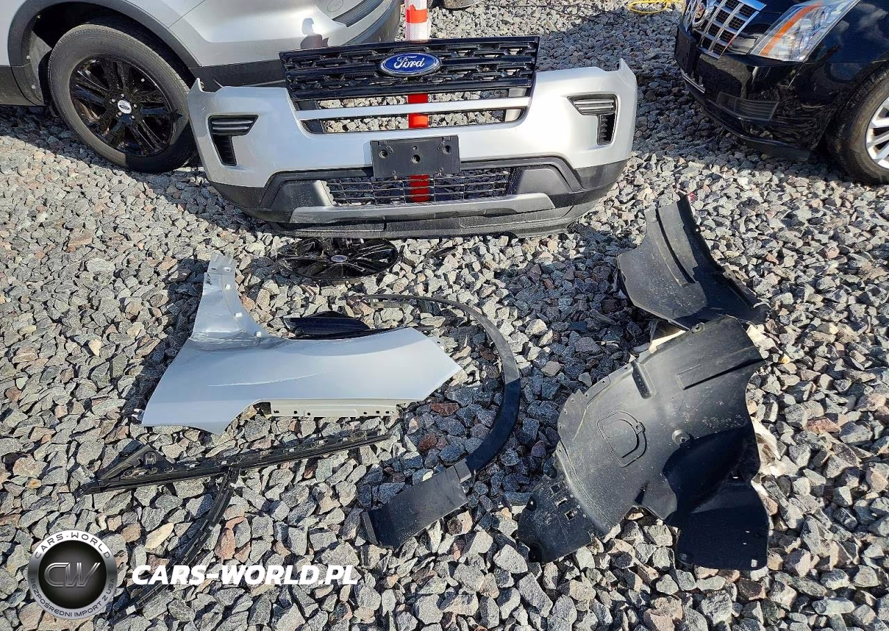 2019 Ford Explorer Xlt VIN:1FM5K8D89KGA35298 - 13