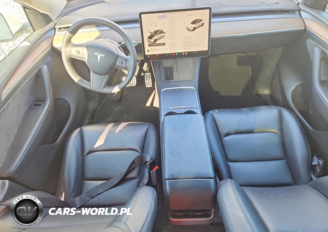 2025 Tesla Model Y VIN:7SAYGDEF4SF216539 - 8