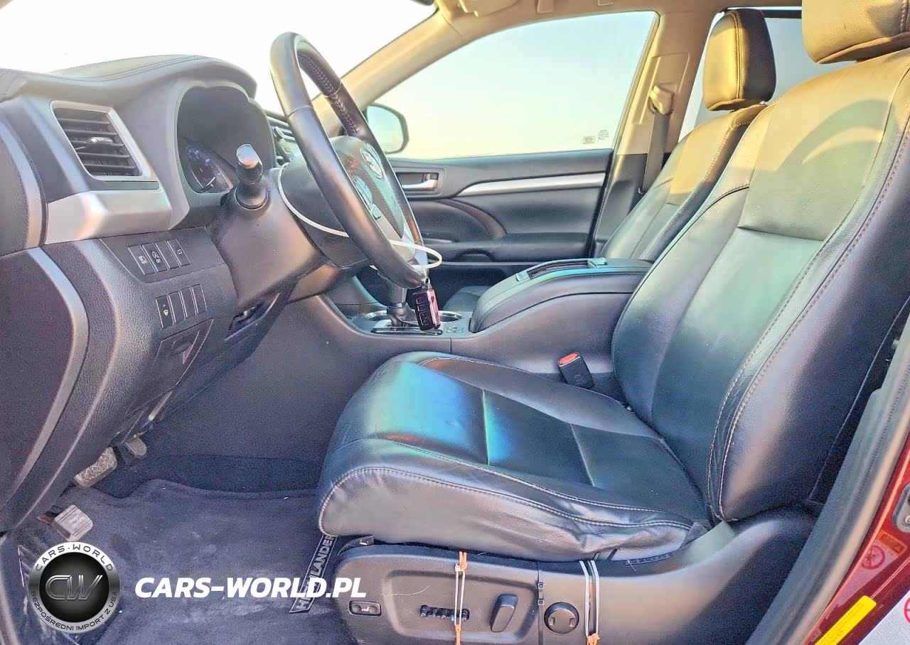 2019 Toyota Highlander Xle VIN:5TDKZRFH6KS298439 - 7