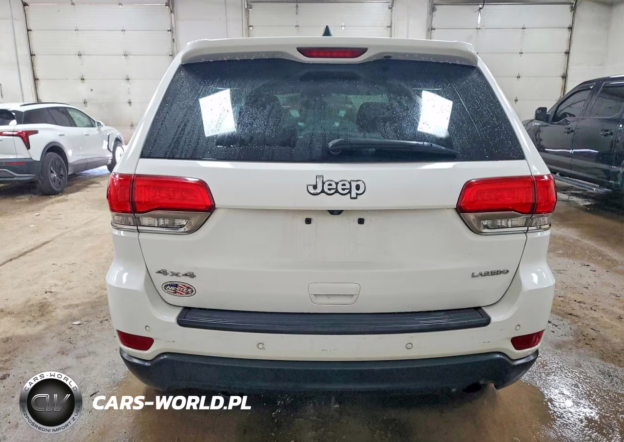 2018 Jeep Grand Cherokee Laredo VIN:1C4RJFAG0JC231015 - 6