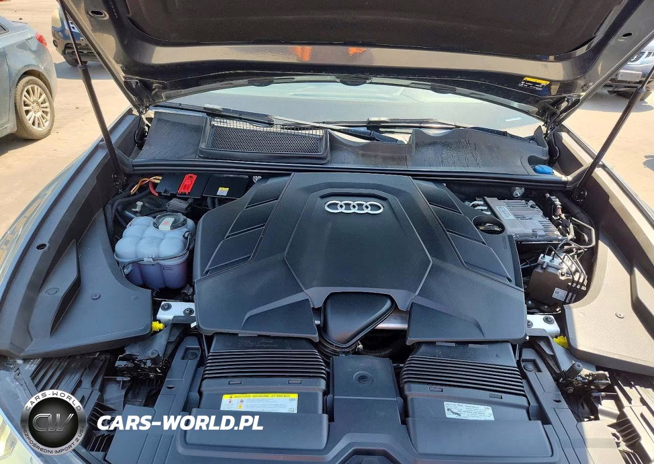 2020 Audi Q8 Prestige S-Line VIN:WA1FVAF18LD015631 - 12