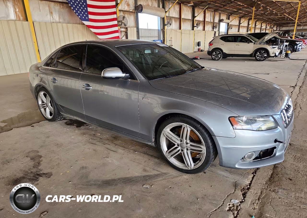 2011 Audi S4 Premium Plus VIN:WAUDGAFL1BA034270 - 4