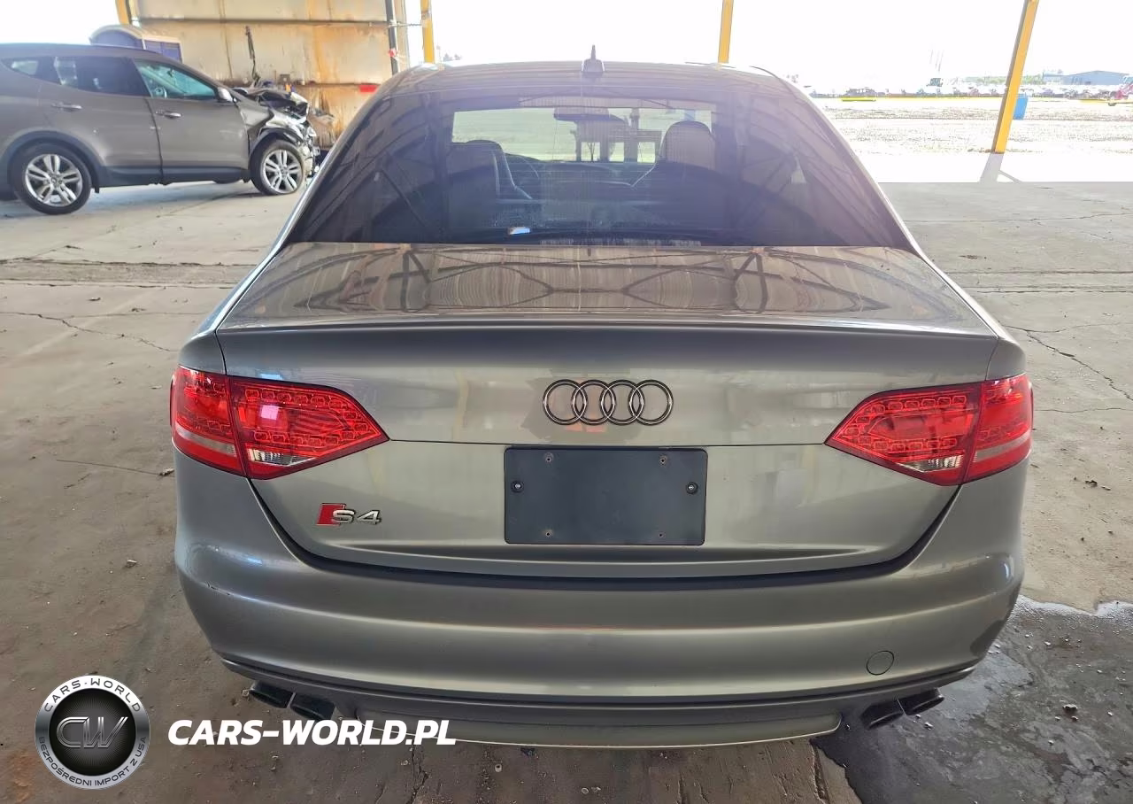 2011 Audi S4 Premium Plus VIN:WAUDGAFL1BA034270 - 6