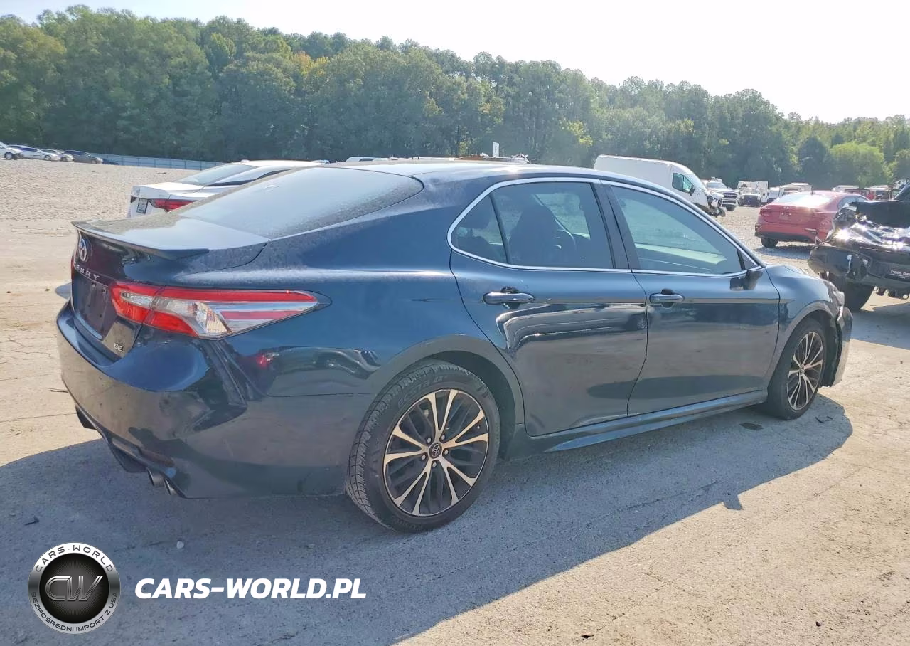 2018 Toyota Camry Se VIN:4T1B11HK6JU548446 - 3