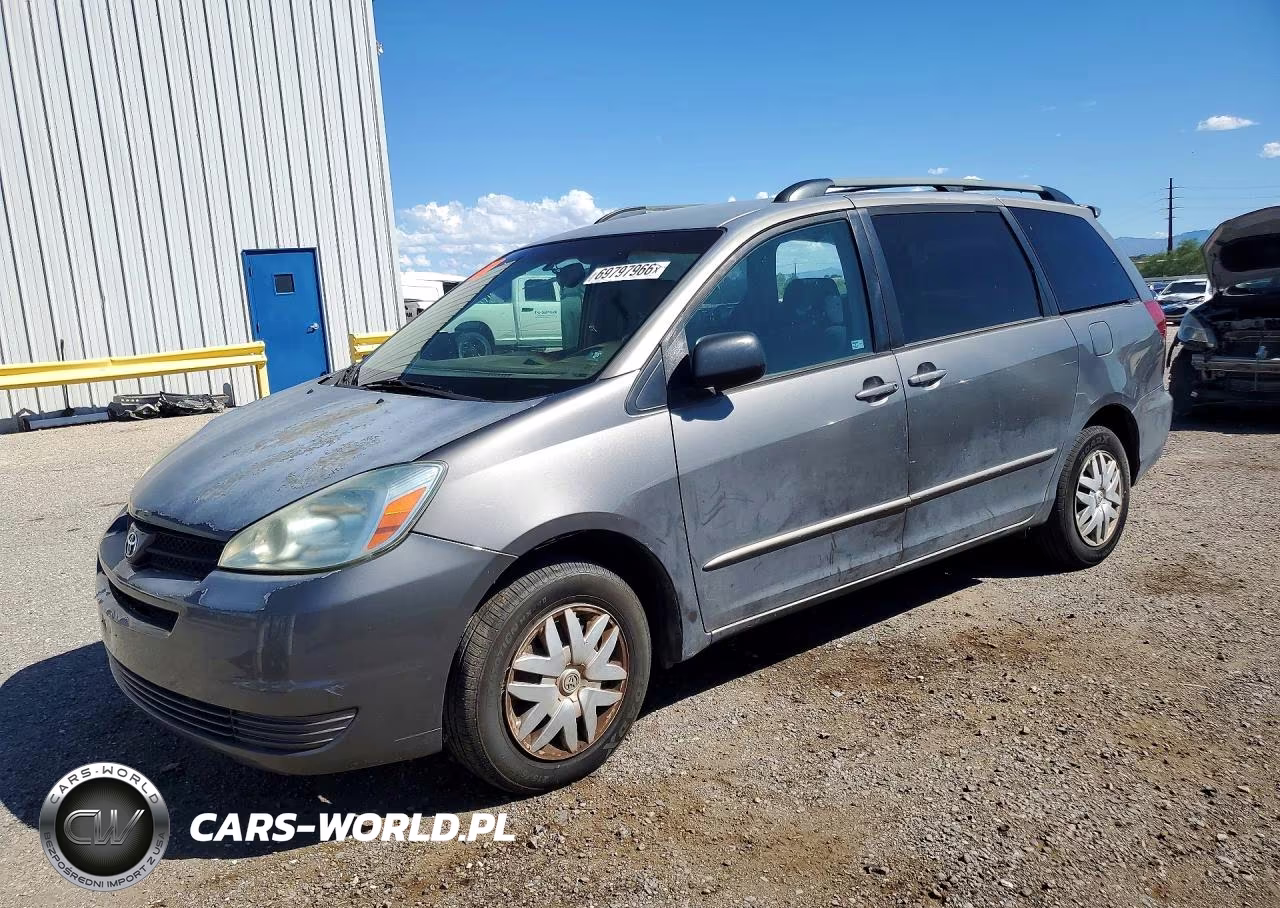 2005 Toyota Sienna Le 7 Passenger