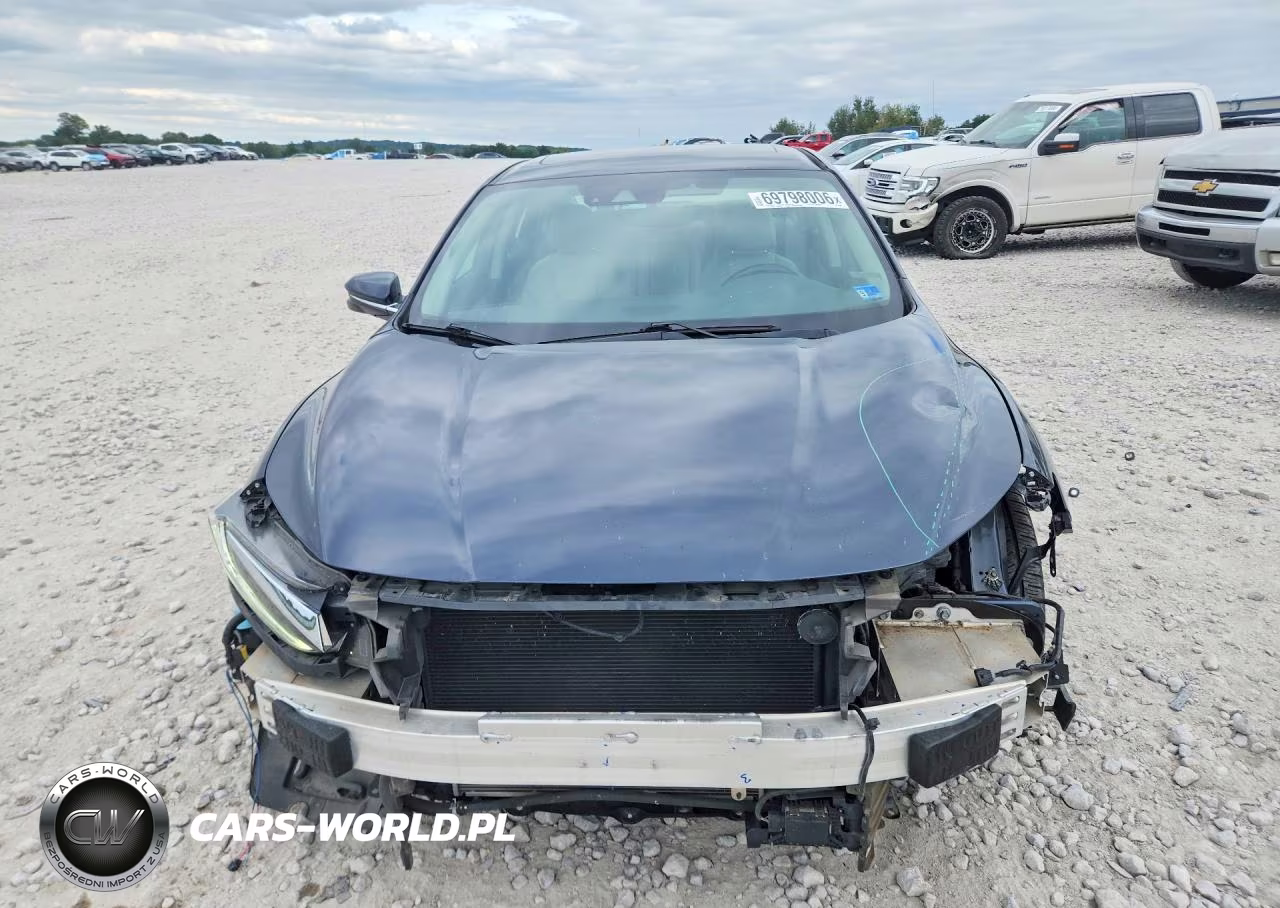 2019 Honda Insight Touring VIN:19XZE4F9XKE020000 - 5